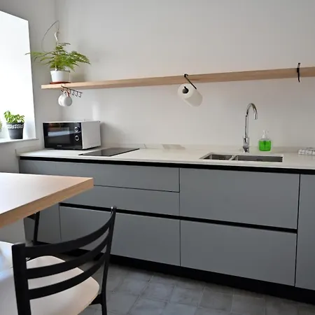 Aria Di Sale Centro Storico Παλέρμο